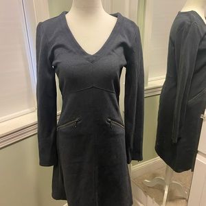 Athleta gray small vneck cotton dress side zippers